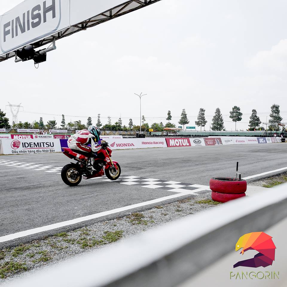 Giải Vietnam Motor Racing Championship 2O19 do #RKchain tài trợ.